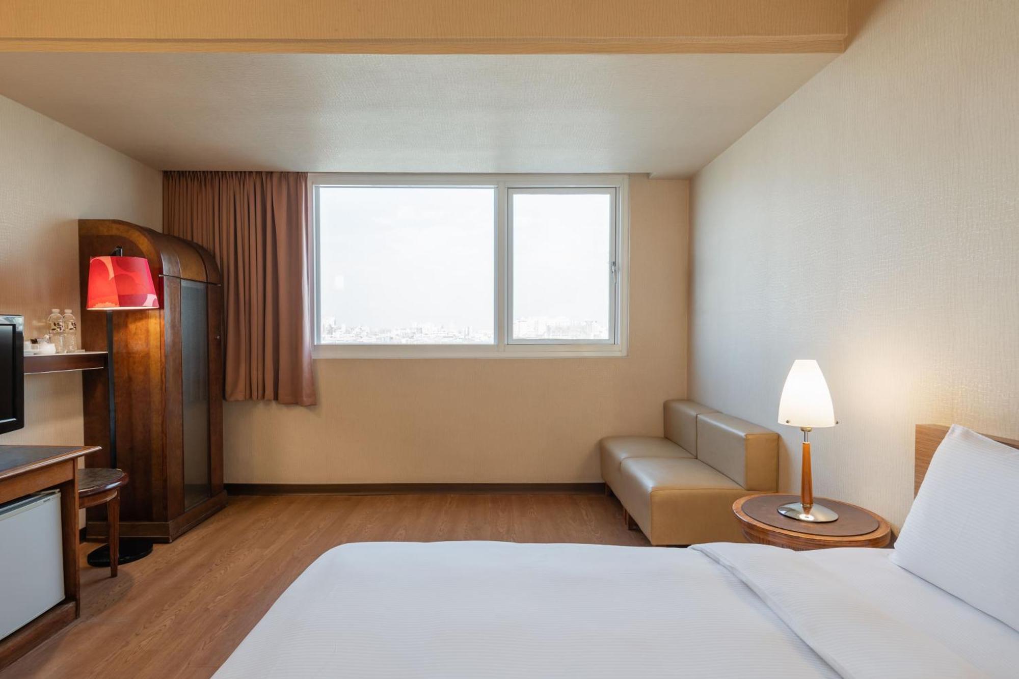 Kindness Hotel Wu-Jia Kaohsiung Habitación foto