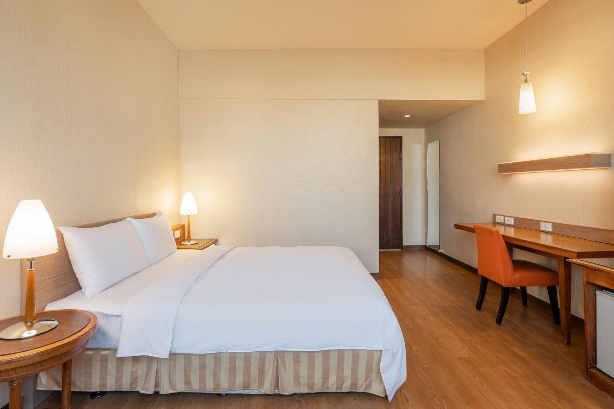 Kindness Hotel Wu-Jia Kaohsiung Habitación foto
